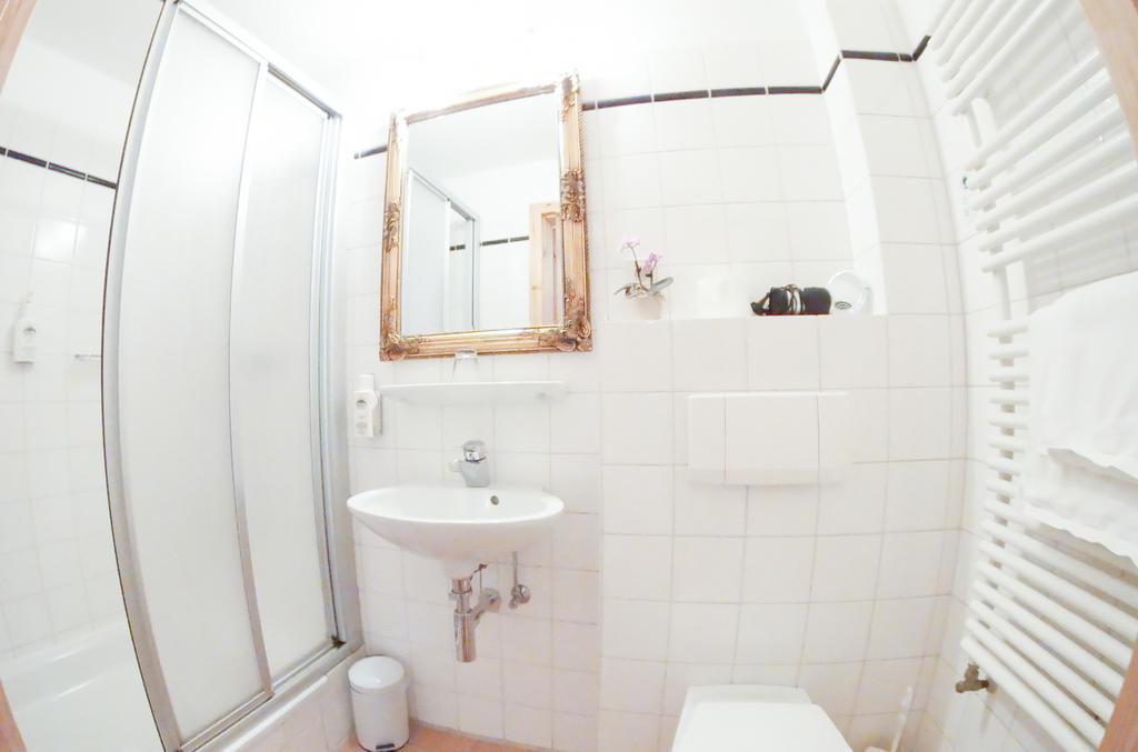 Hotel Zum Kuhhirten Brema Zewnętrze zdjęcie